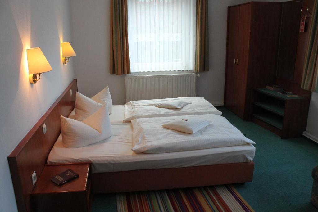 Garni-Hotel Alt Wernigeroeder Hof Wernigerode Chambre photo